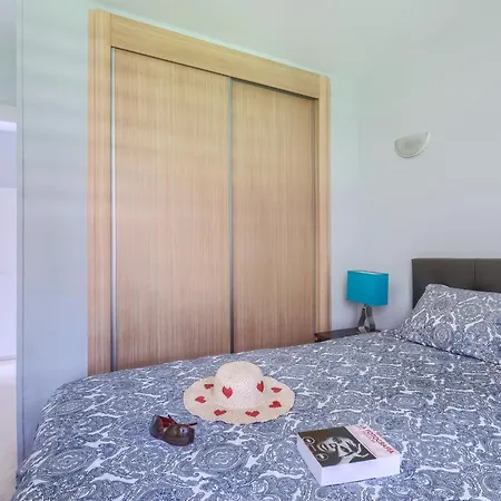 Beautiful Torreoceano 92, Pool, Access Apartment *