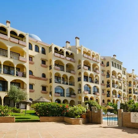 Apartment Beautiful Torreoceano 92, Pool, Access